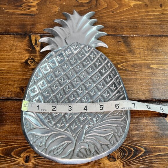 Vintage Pineapple-Shaped Pewter Decorative Tray Made In India - Picture 7 of 9